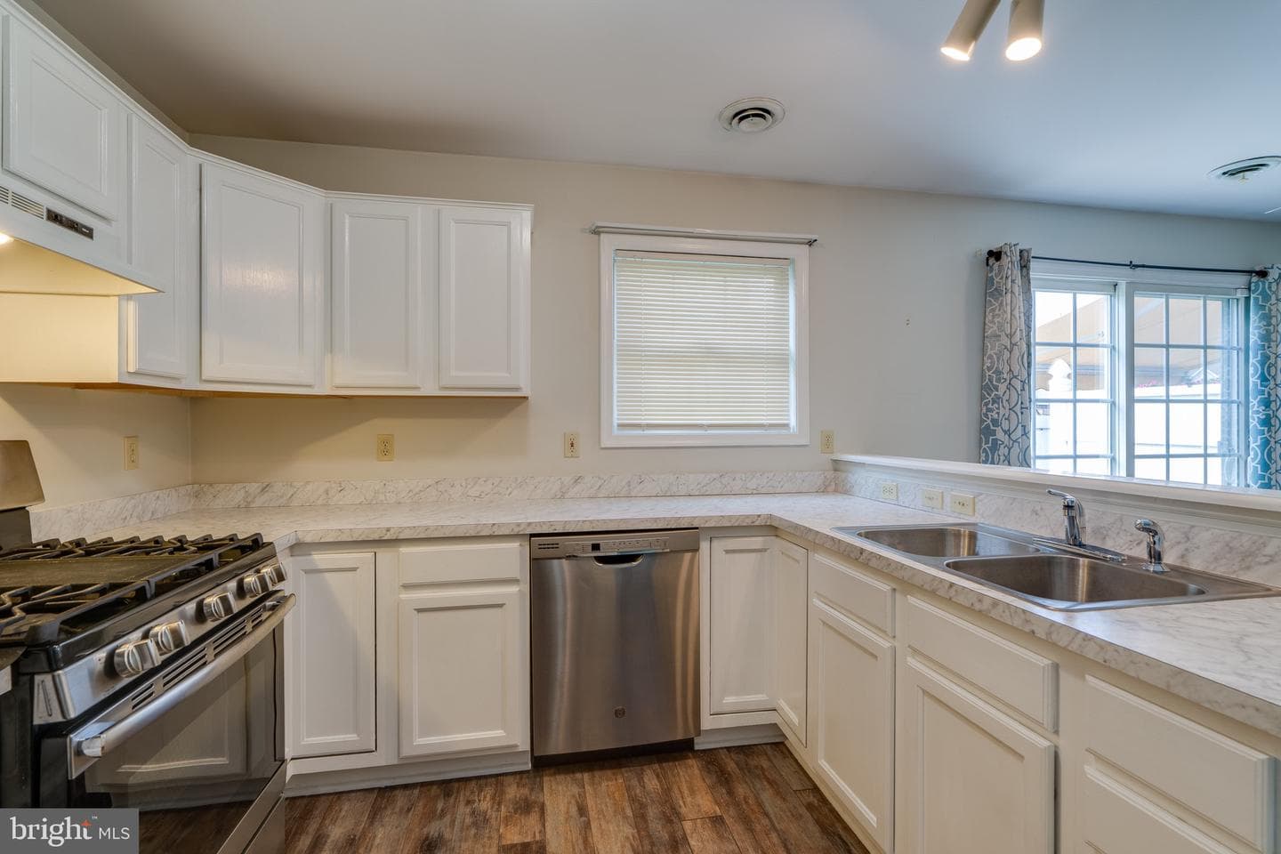 2312 Slater Hill Lane E #62 photo 13