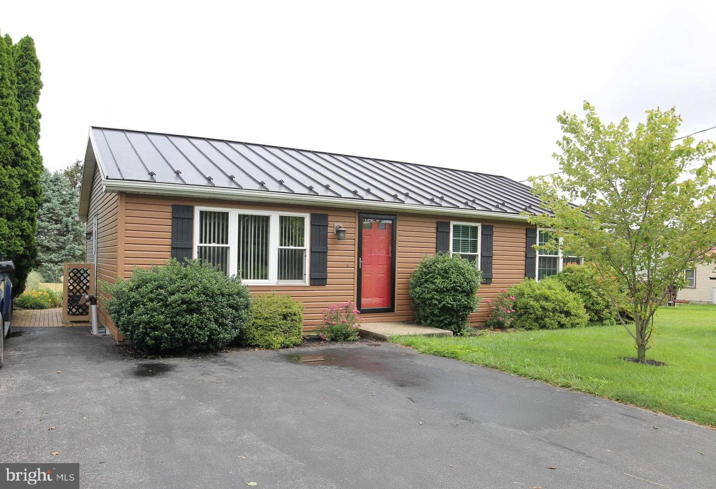 2718 Furnace Road photo 1