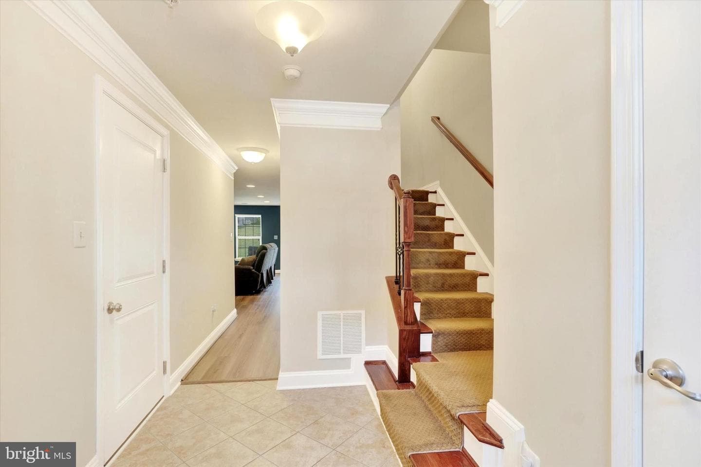 1260 Rannoch Lane photo 15