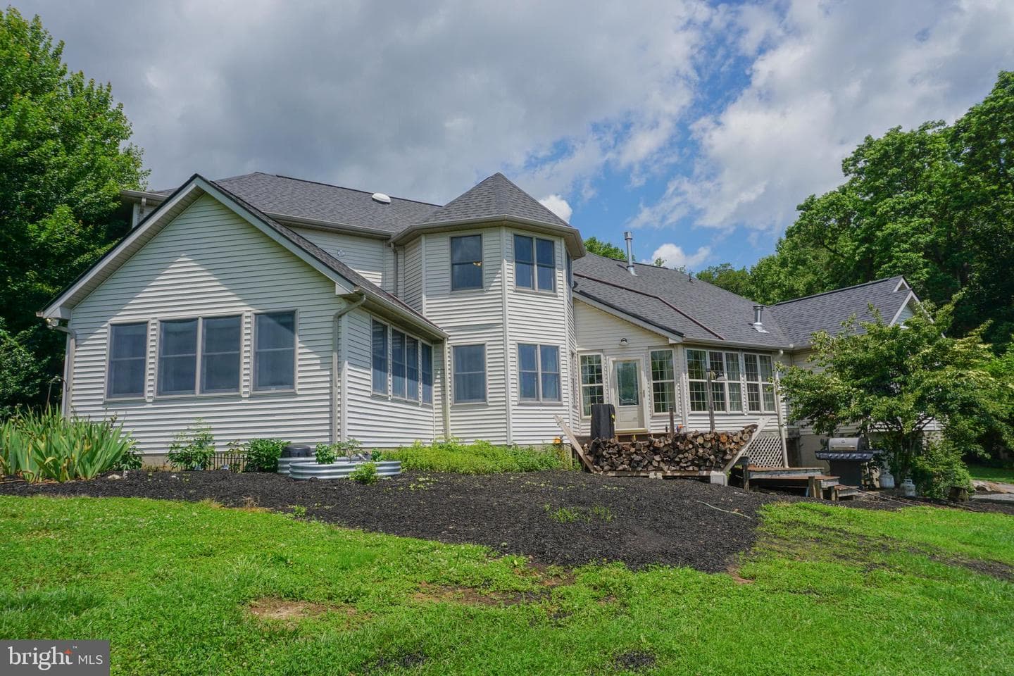 4815 Zeiglers Church Road photo 6