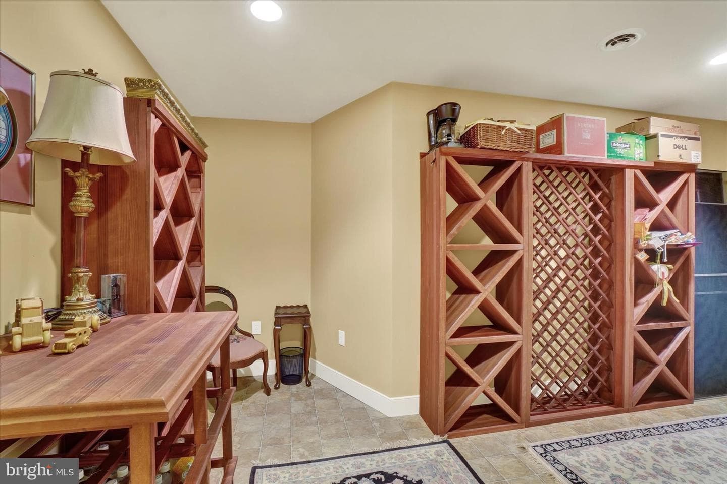 2086 Rosewood Lane photo 40