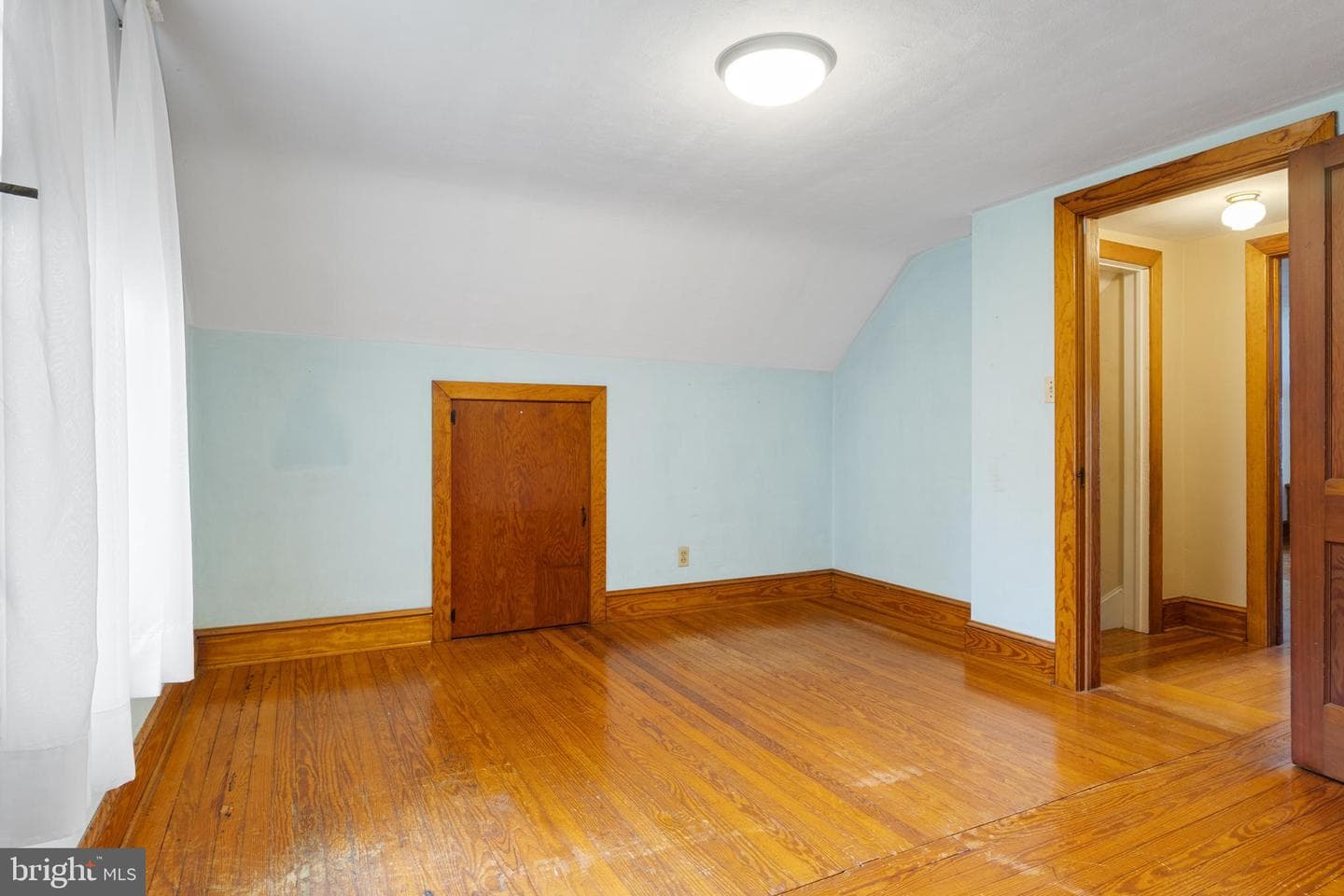 432 N Market Street photo 23