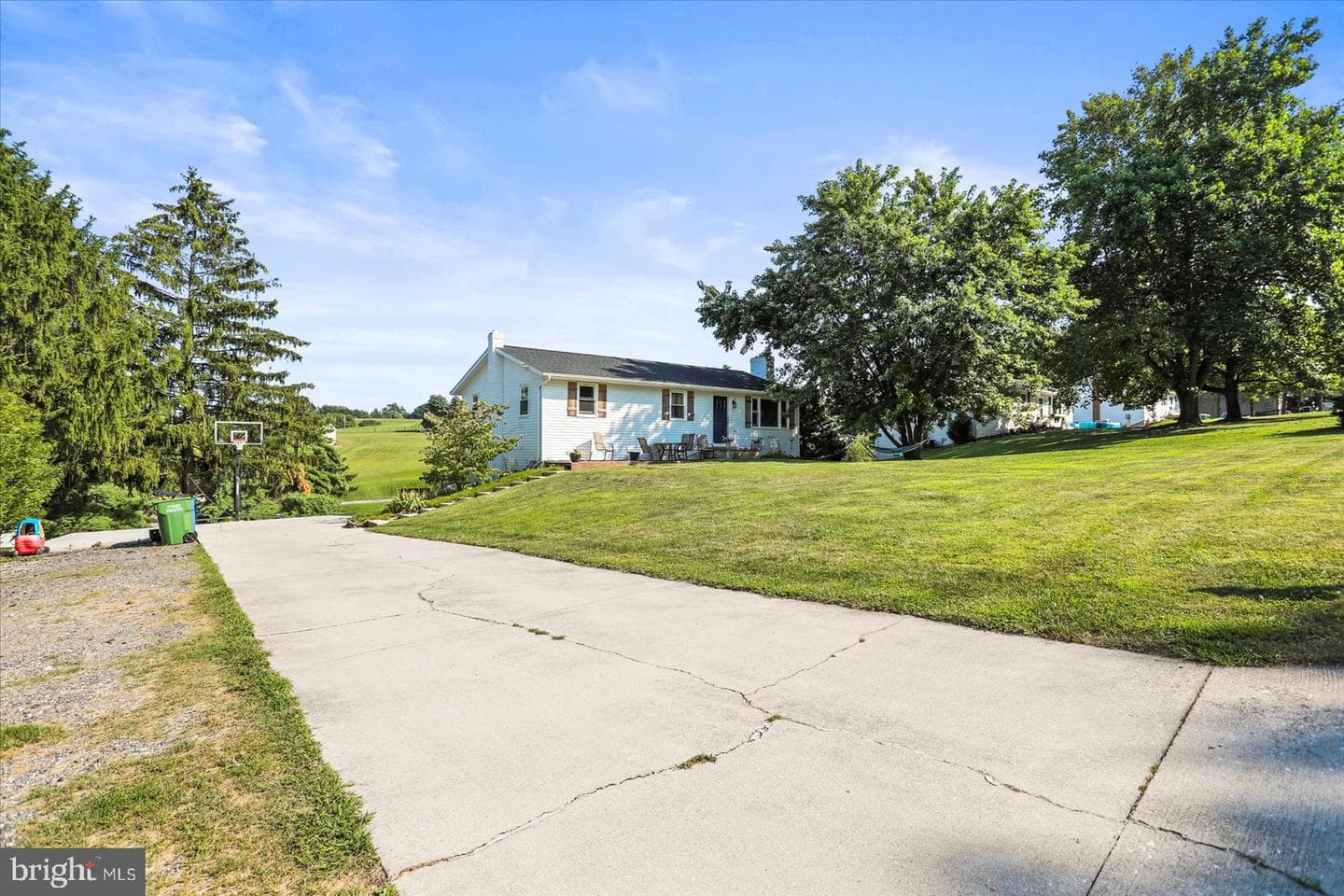 91 Heritage Drive photo 36