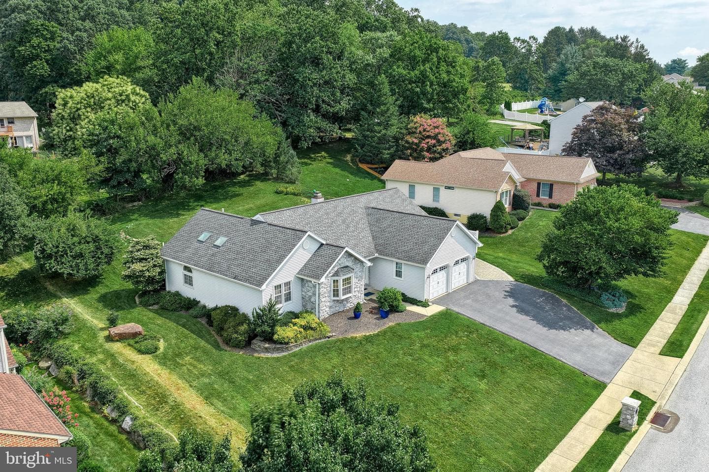 3349 Overview Drive photo 60