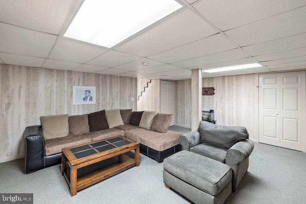 376 Wilson Avenue photo 66