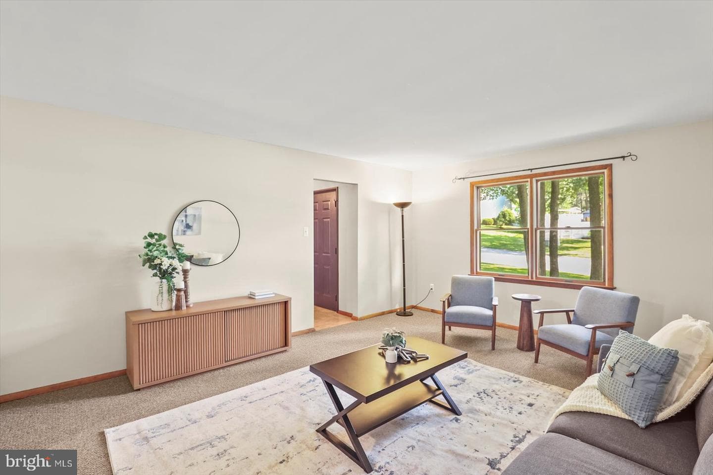 141 Windsor Court photo 11