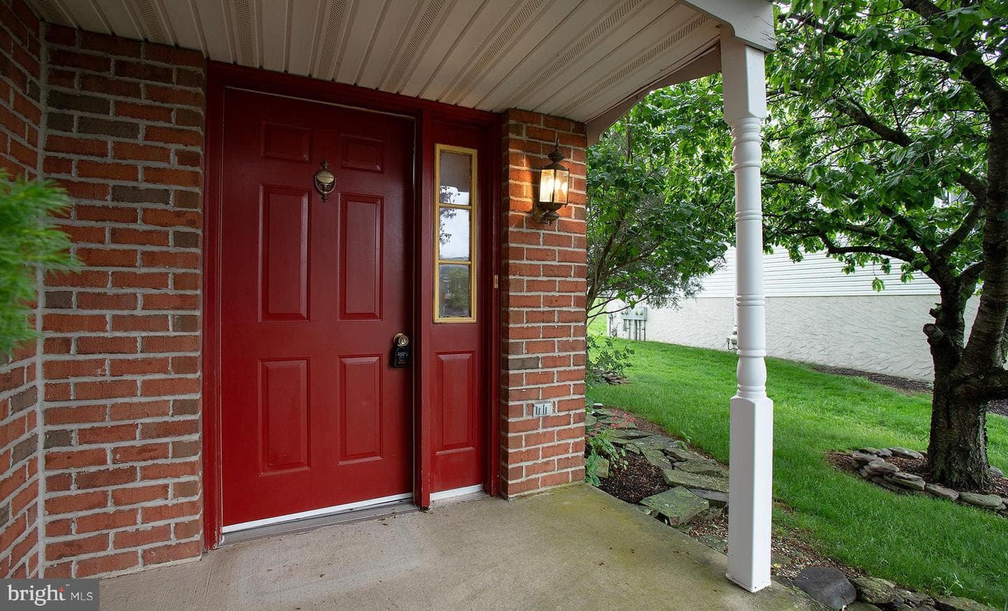 755 Robin Hill Circle photo 13