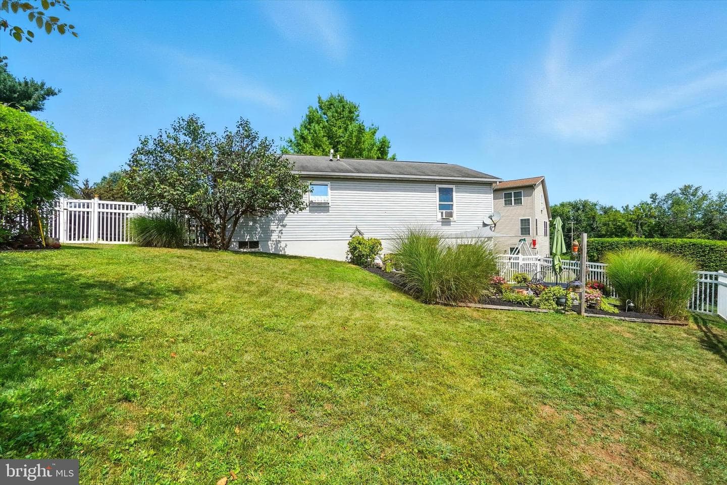 603 Hill Point Drive photo 25