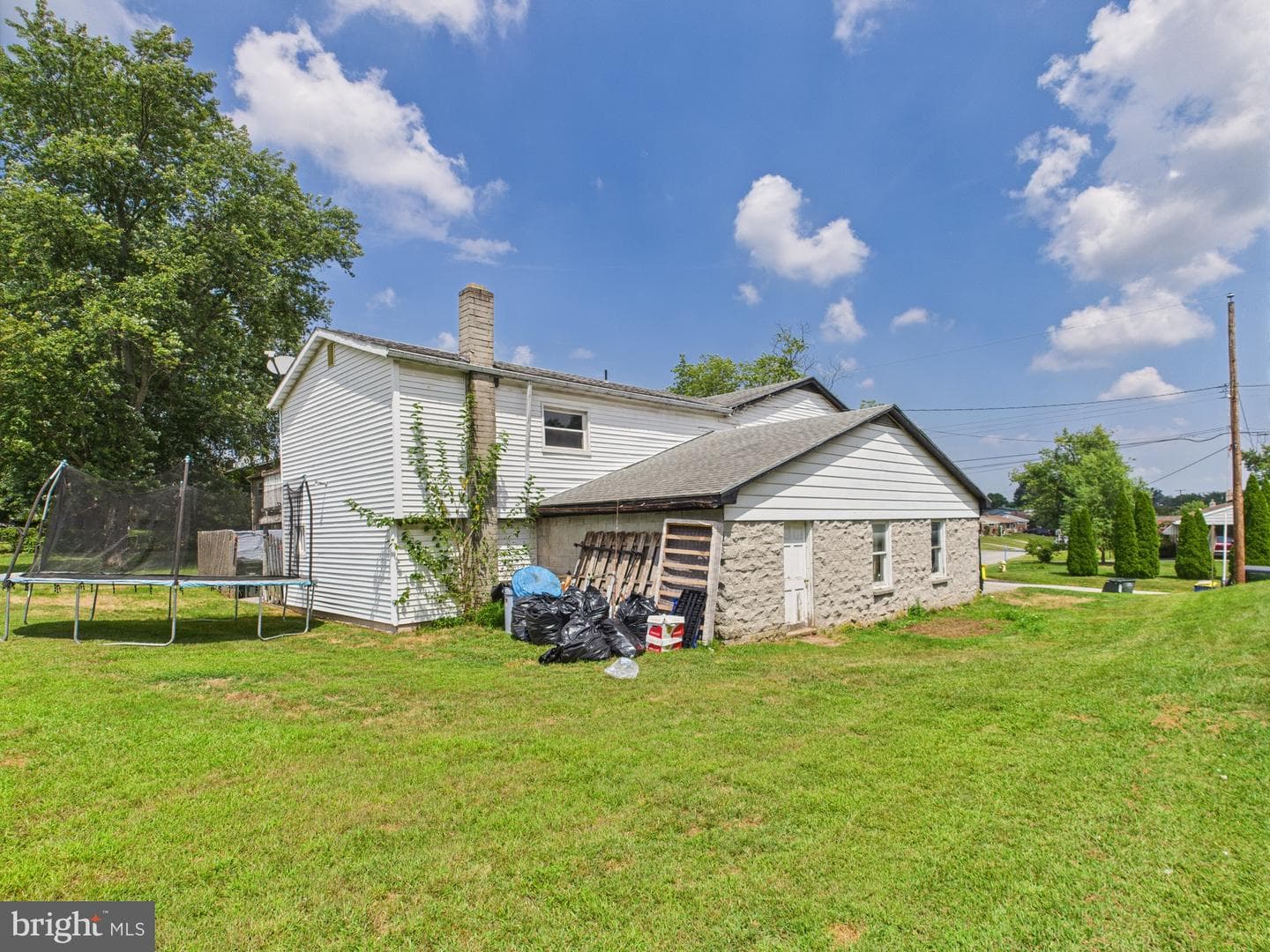 2850 Mayfield Drive photo 37