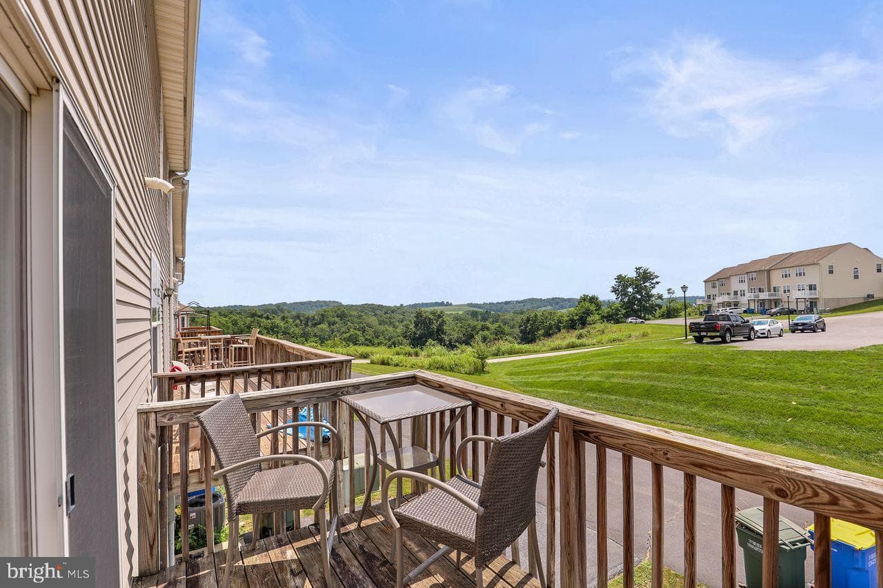 211 Country Ridge Drive photo 15