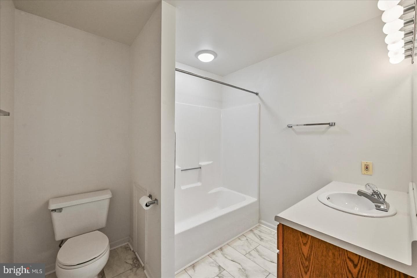 215 Wyntre Brooke Drive #1 photo 23