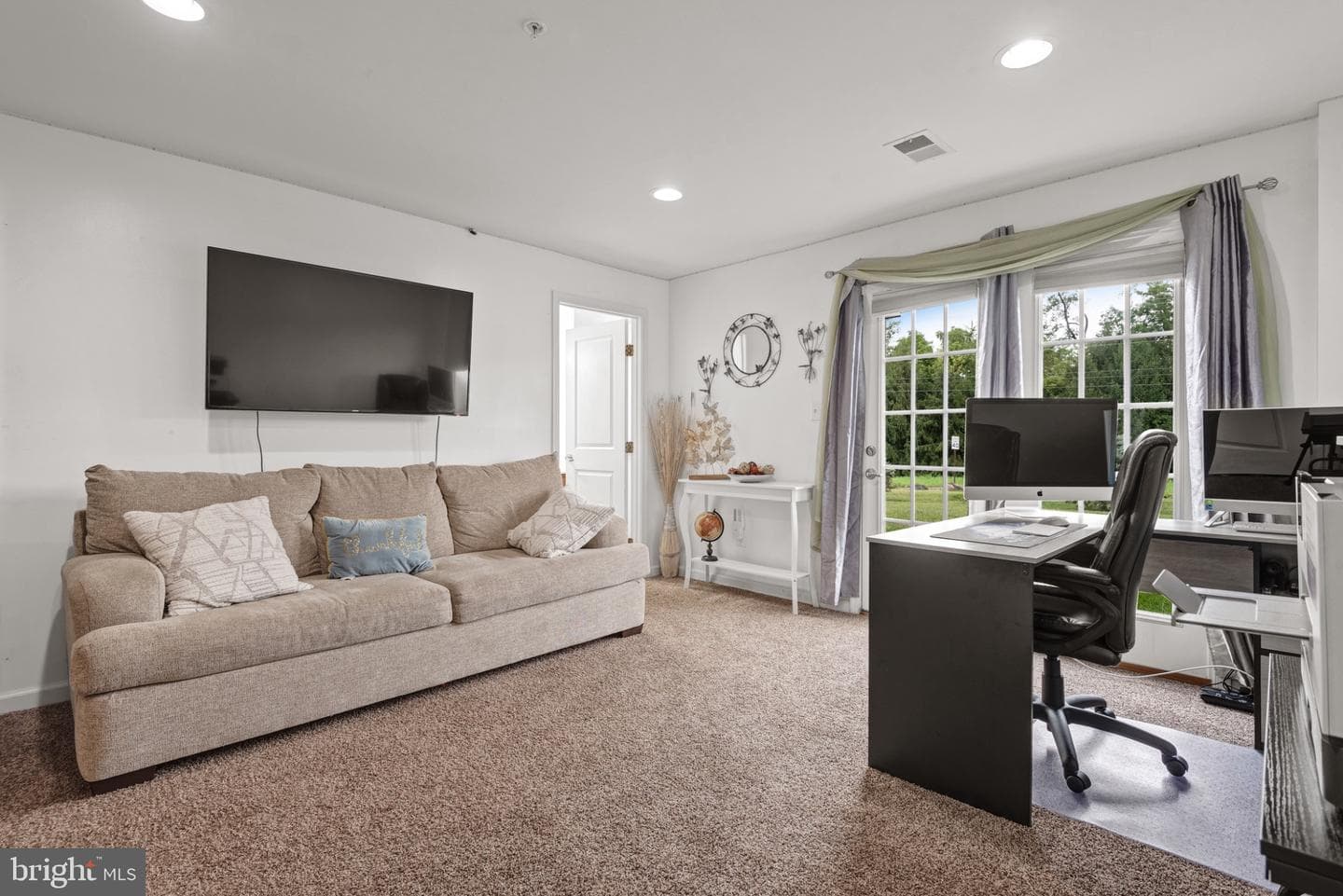 1251 Rannoch Lane #32 photo 6