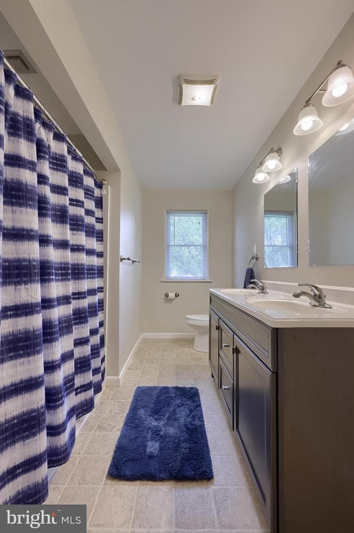 101 Lynbrook Drive N photo 25