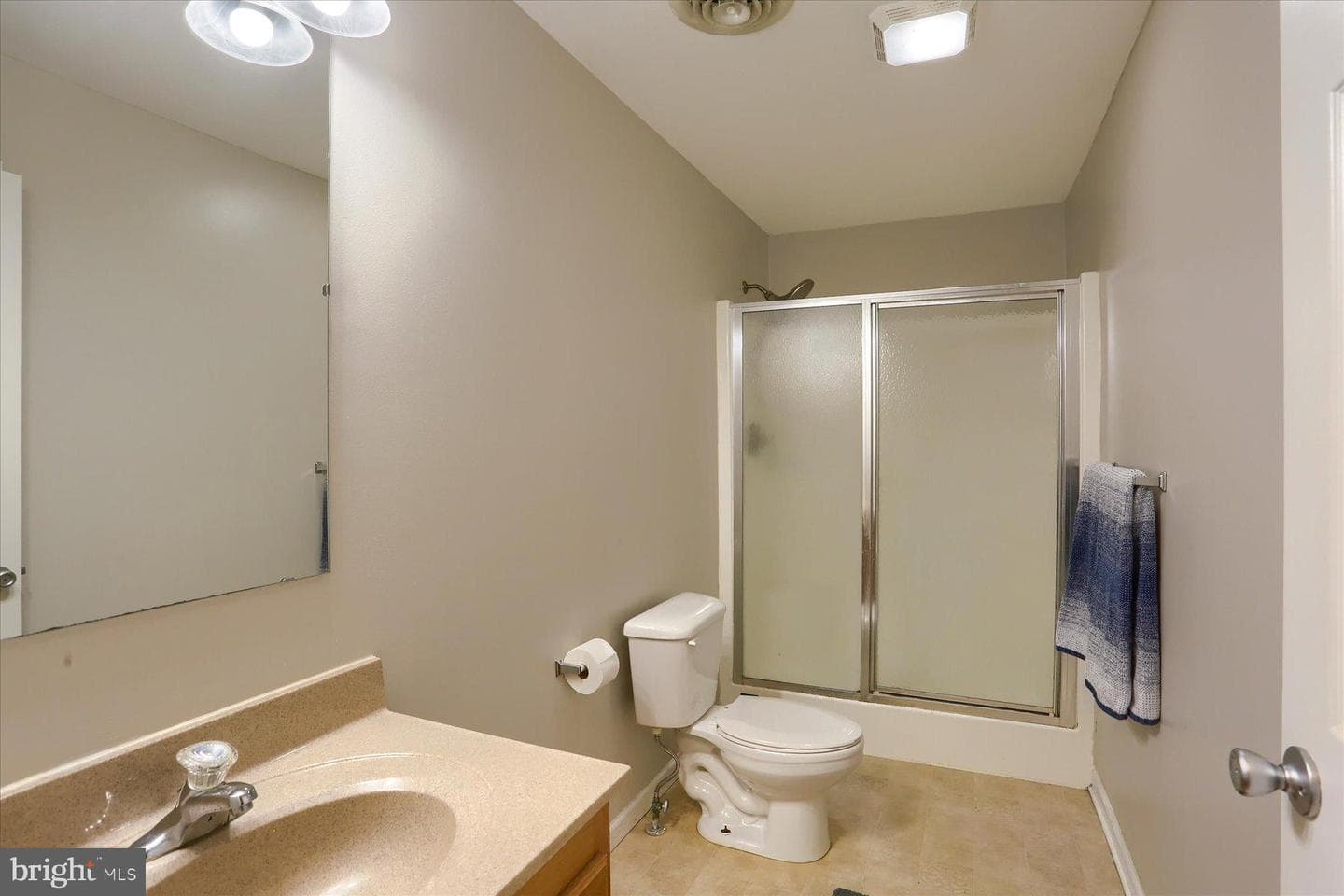 19 York Road photo 23
