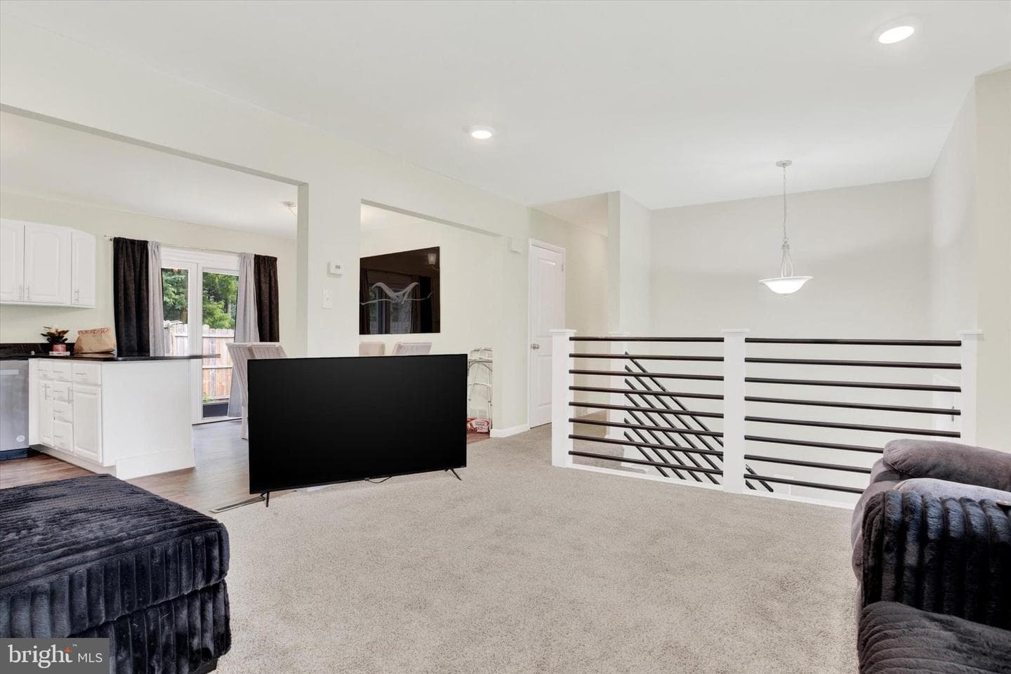 99 Fetrow Lane photo 4