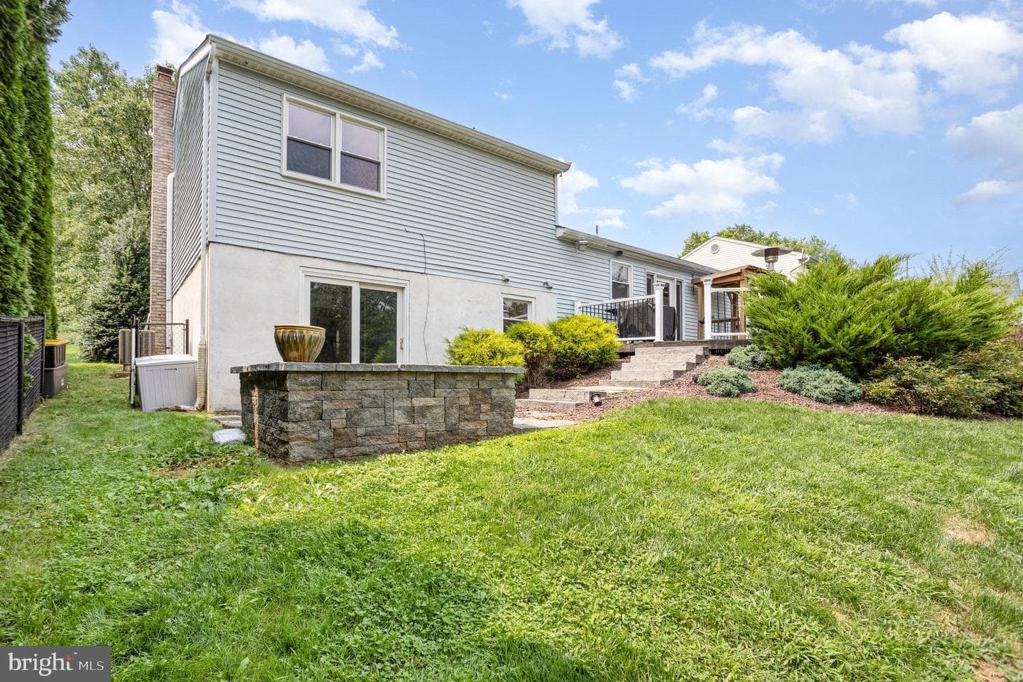 2945 Exeter Drive S photo 29