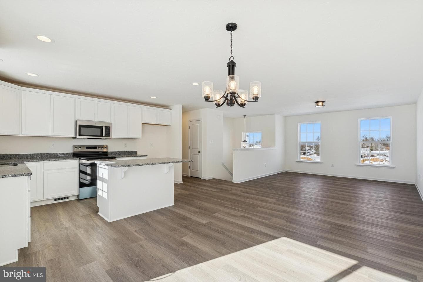 1280 Maple Lane #10 photo 6