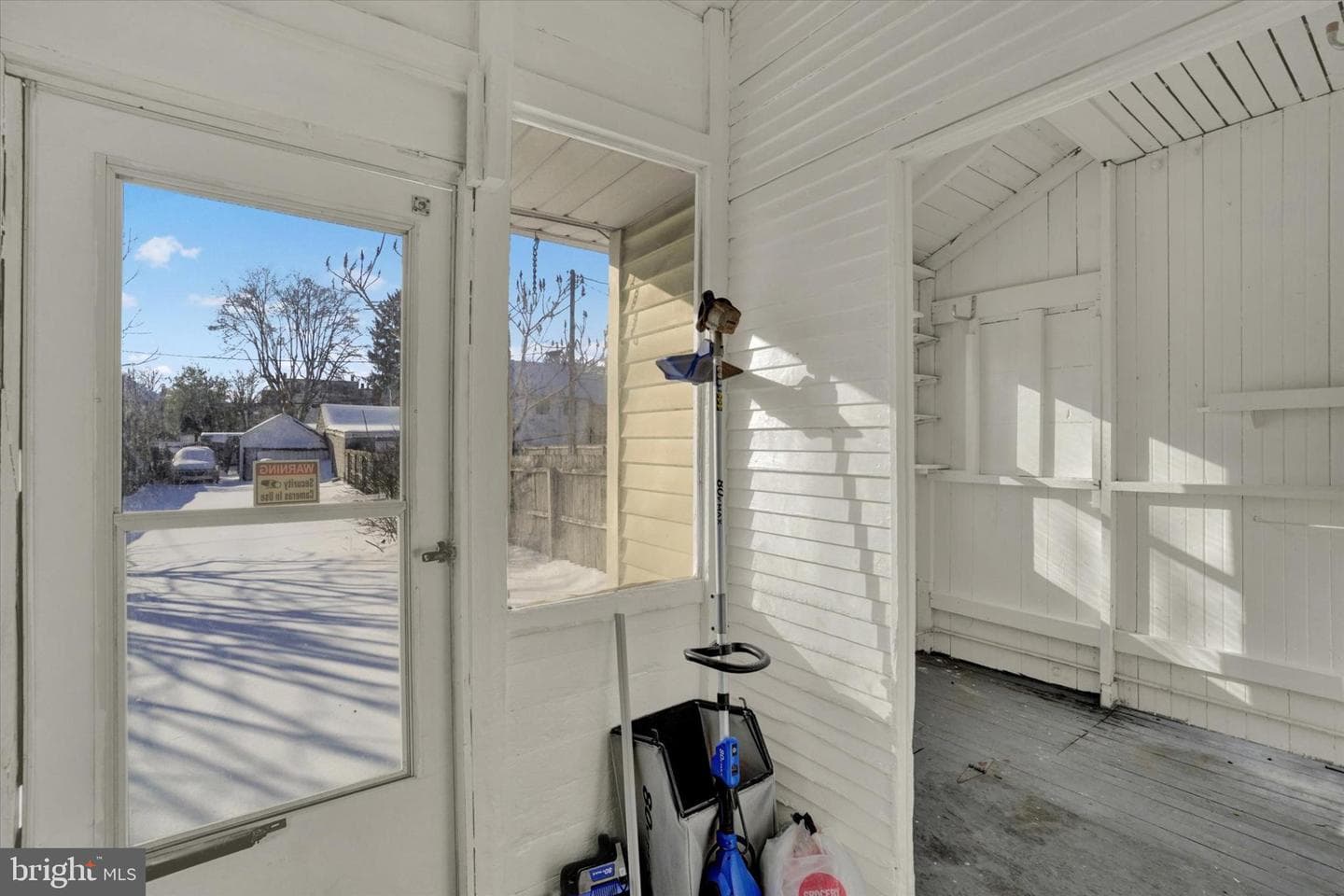 1420 W Market Street photo 12
