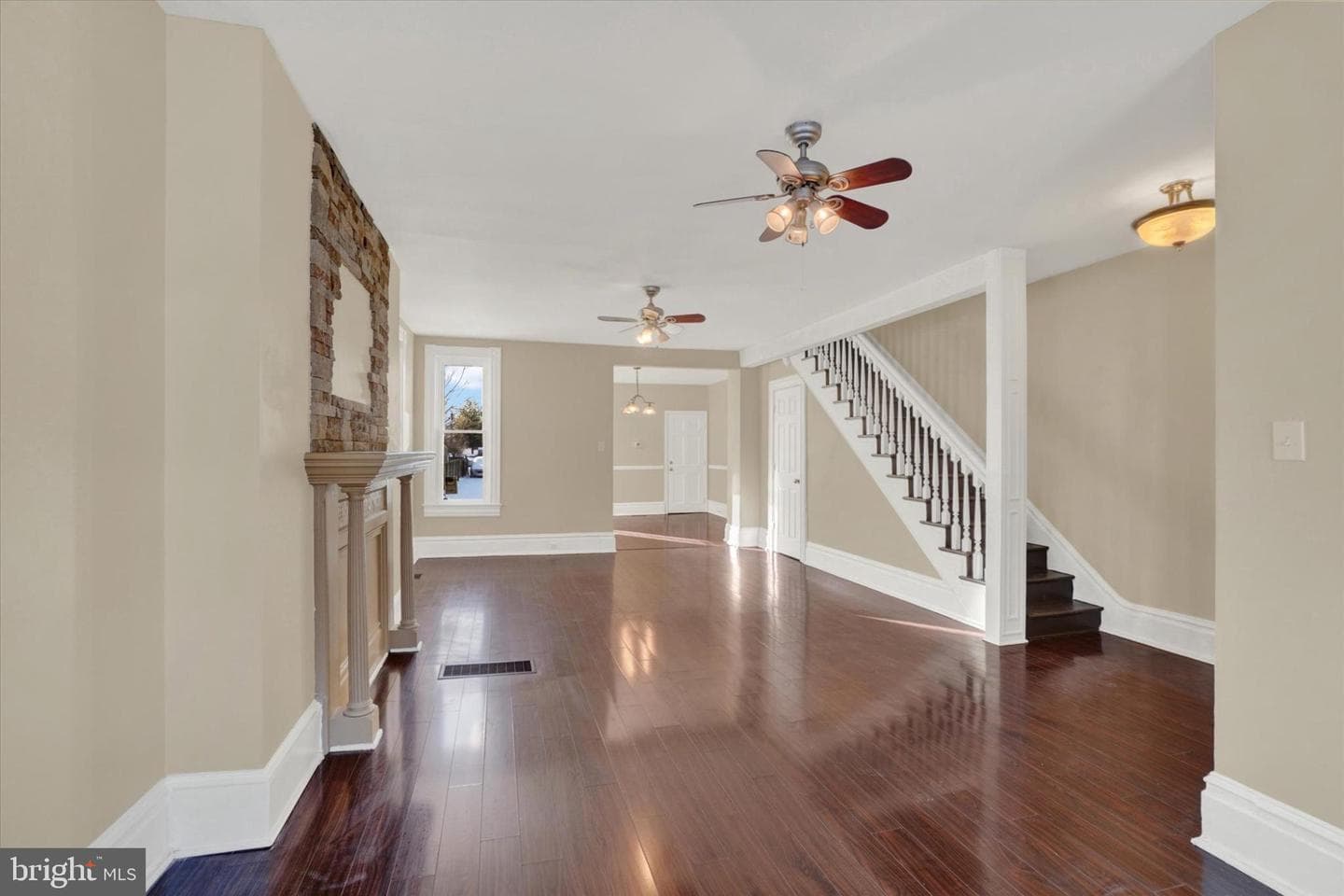 1420 W Market Street photo 3