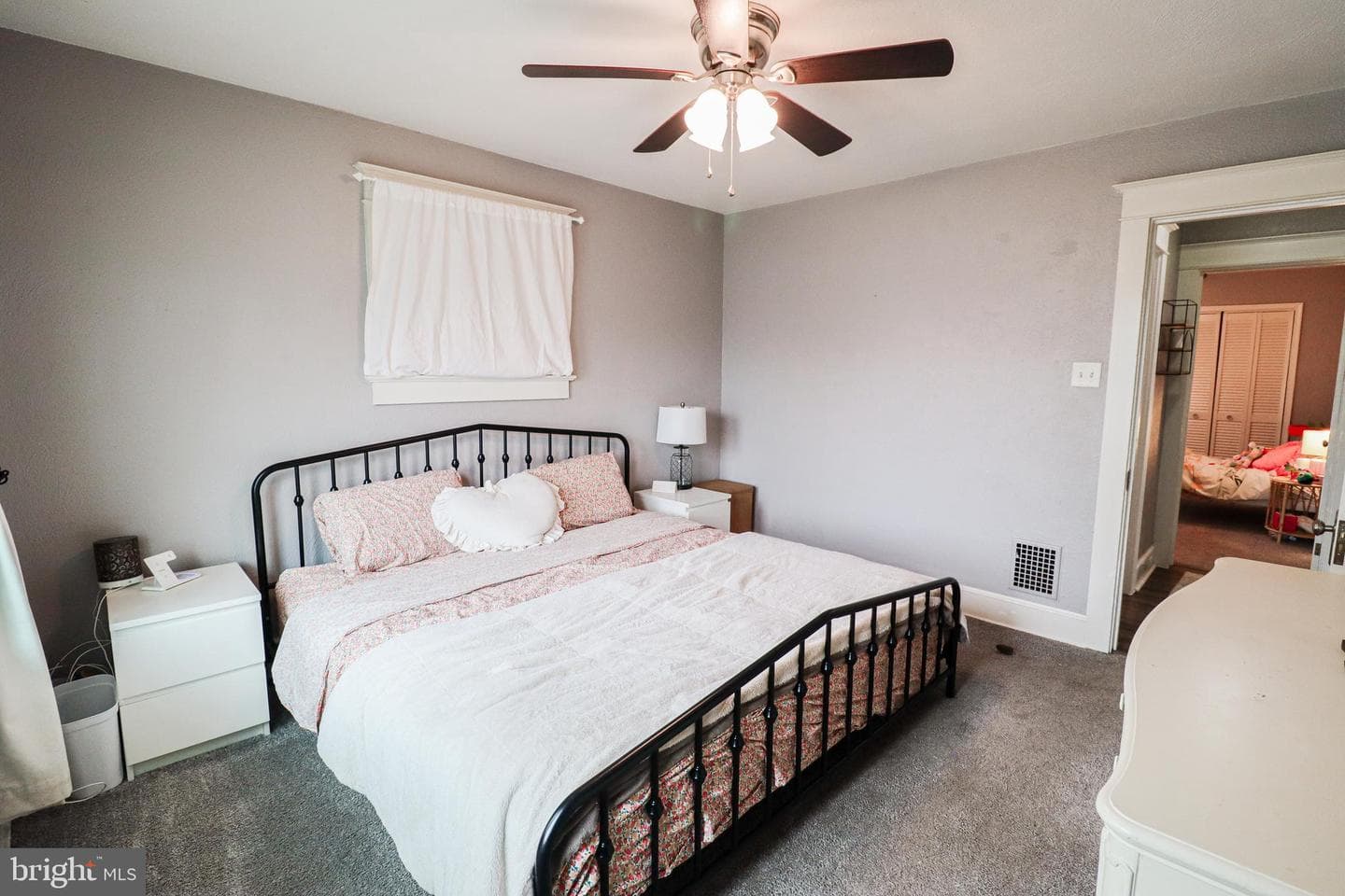 639 Dallas Street photo 14