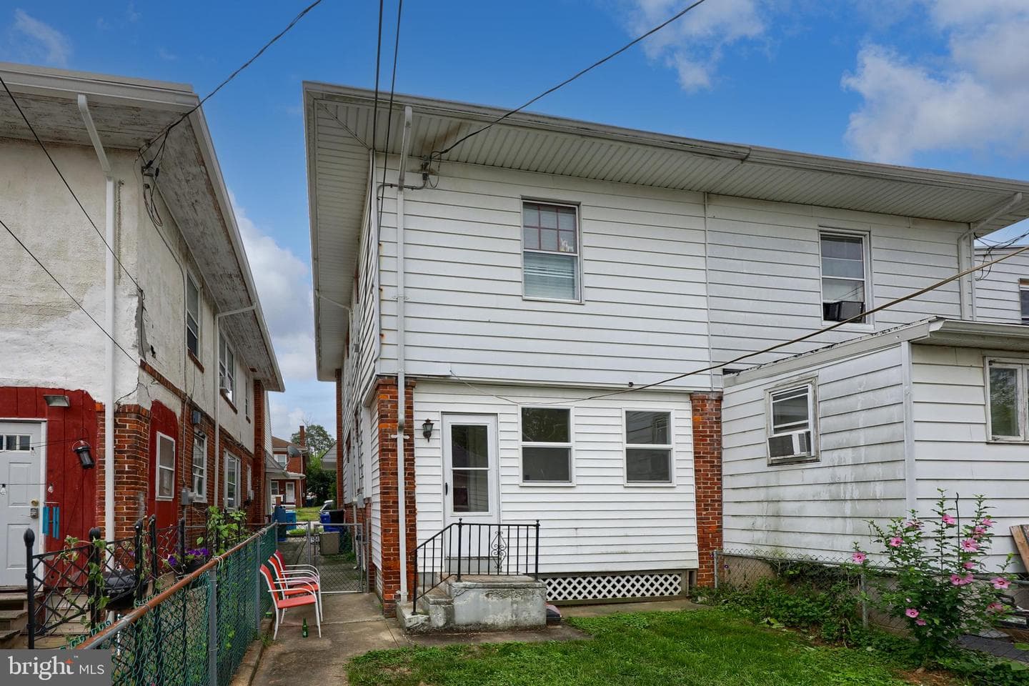 1105 W Princess Street photo 25