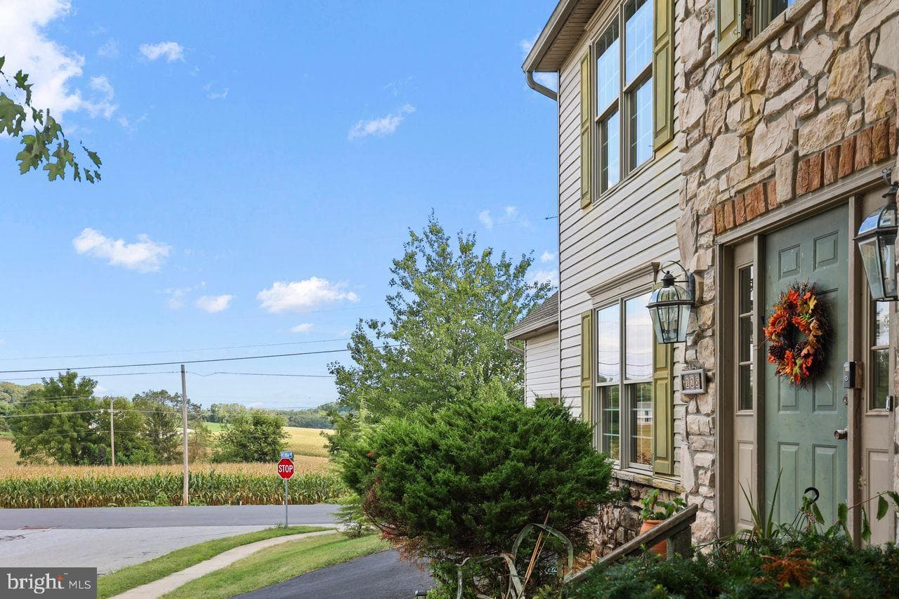 125 Verna Drive photo 3