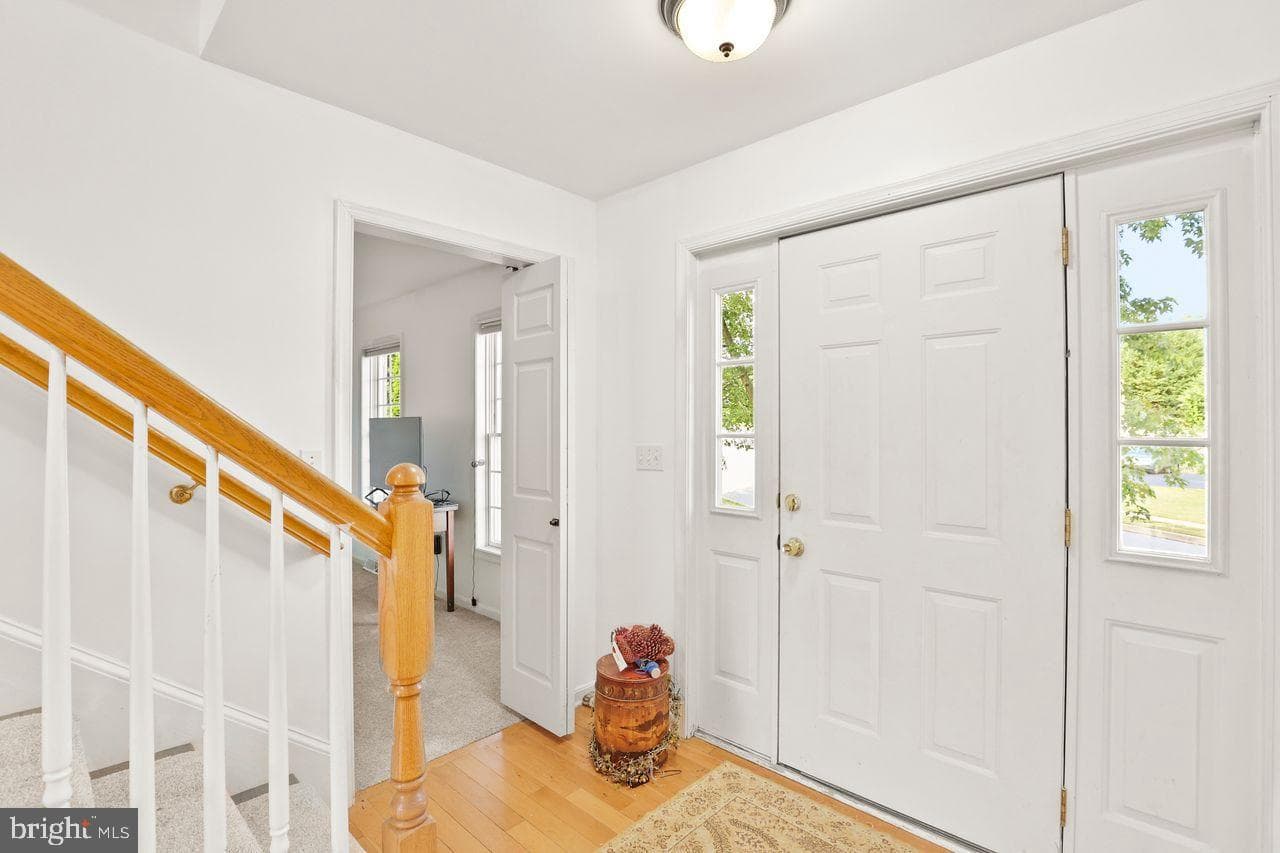 125 Verna Drive photo 4