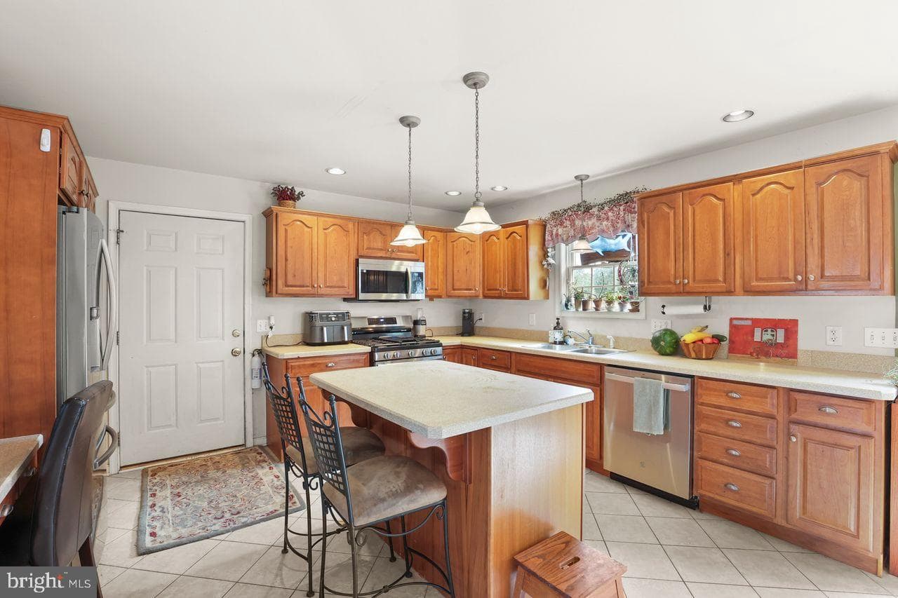 125 Verna Drive photo 7