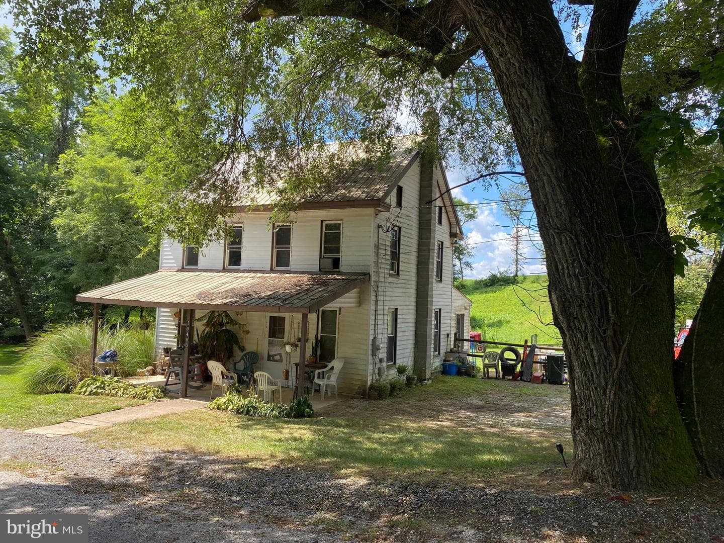 10400 Enfield Road photo 13