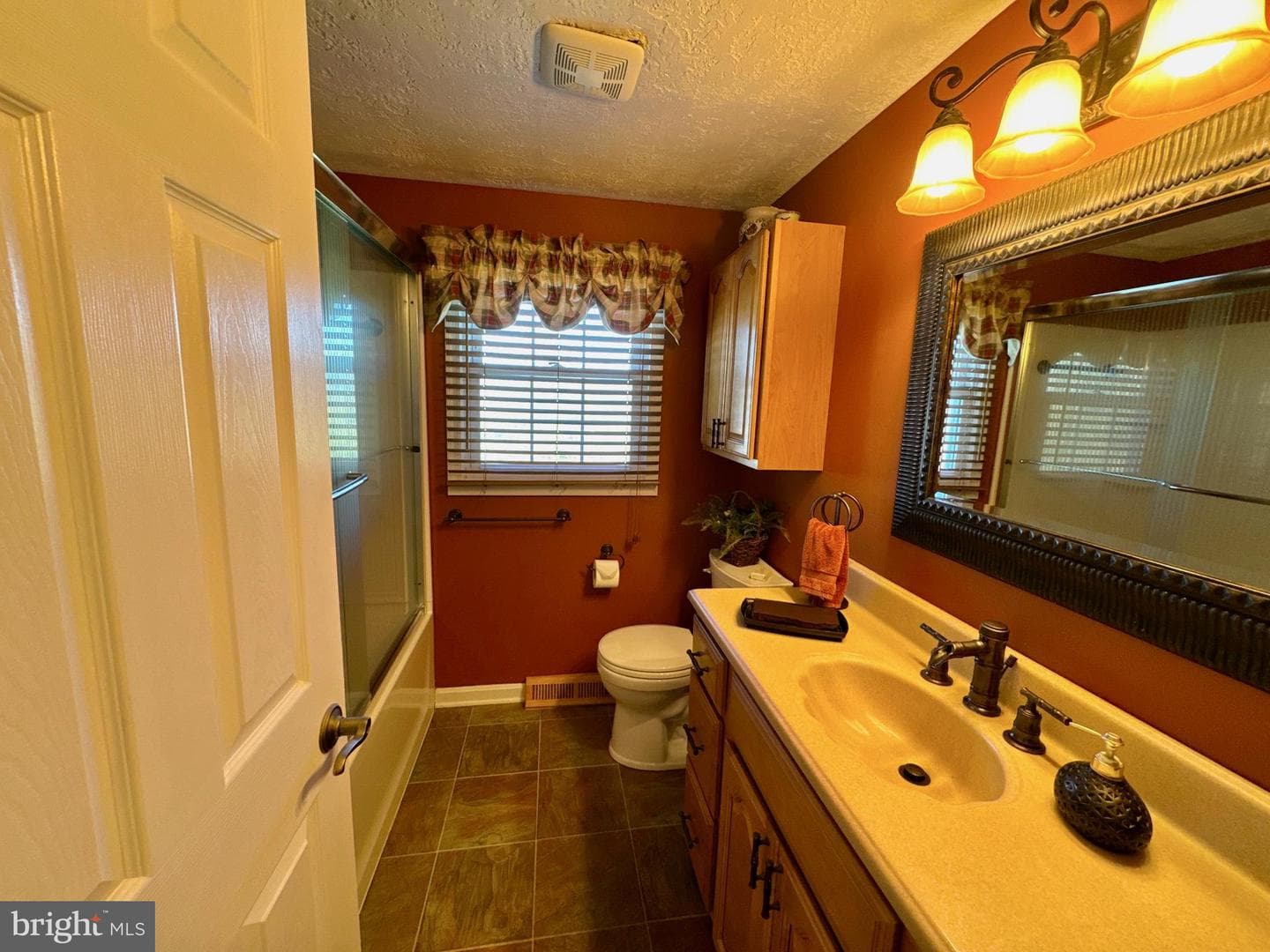 167 Walter Road photo 35