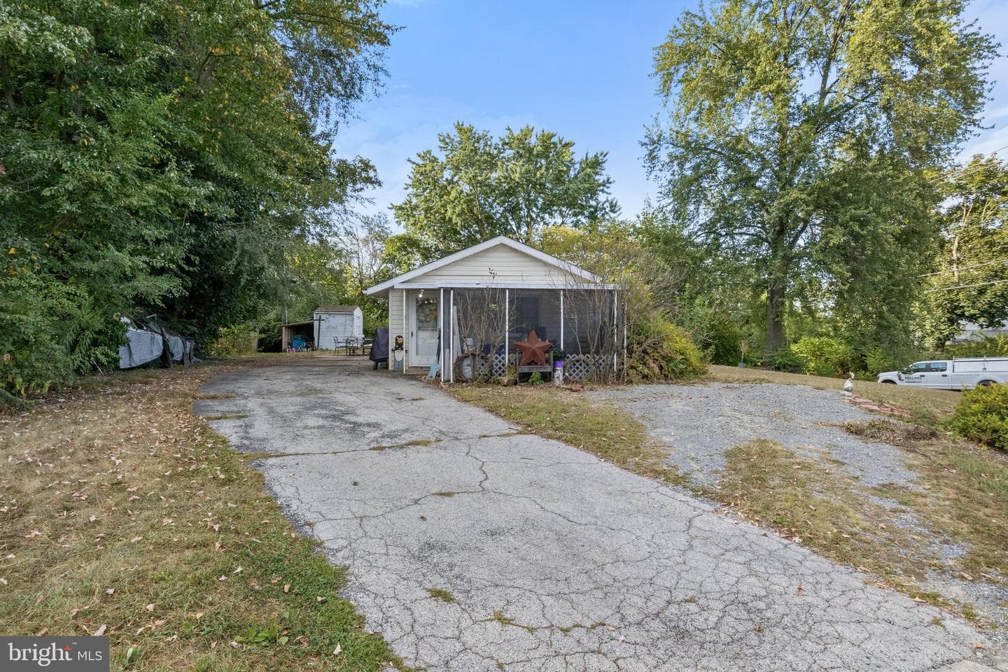 90 Hull Drive photo 3