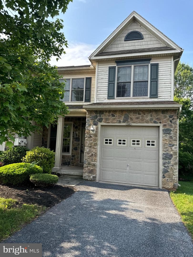 142 Scully Place
