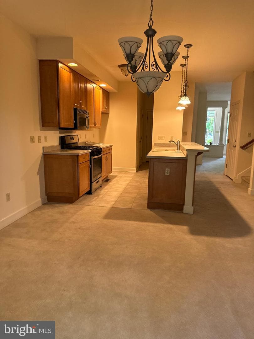 142 Scully Place photo 6
