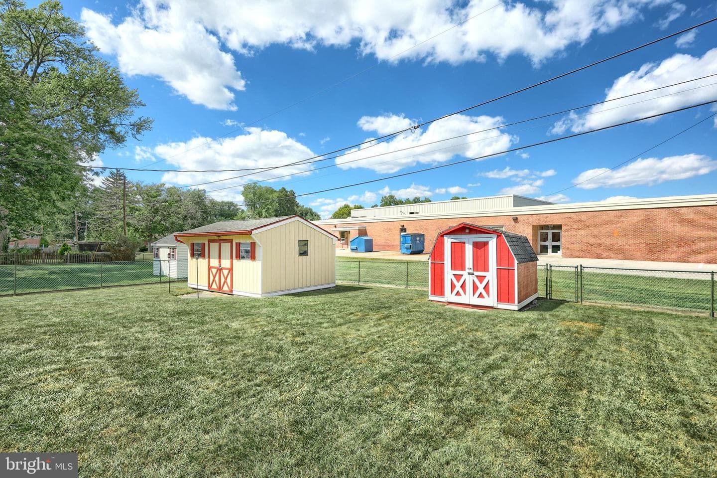 2437 Schoolhouse Lane photo 27
