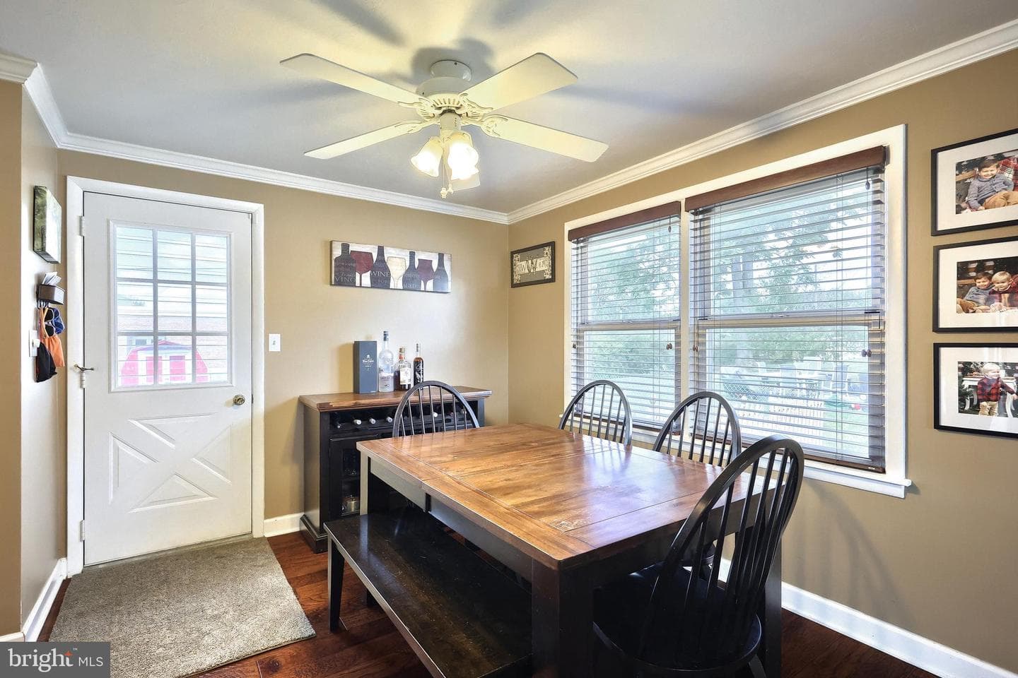 2437 Schoolhouse Lane photo 8