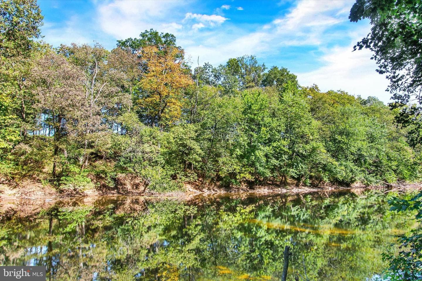719 N Creek Road photo 16