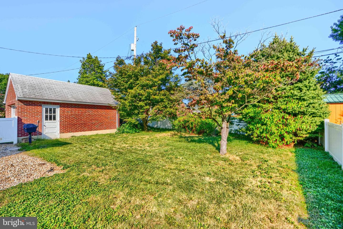 741 S Russell Street photo 4