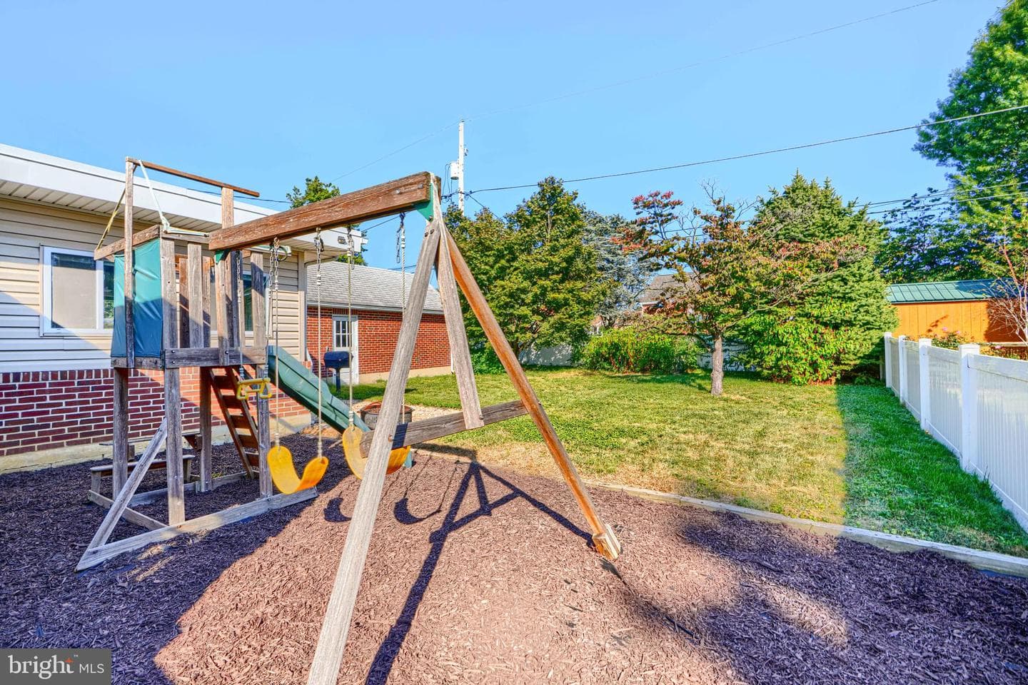 741 S Russell Street photo 6