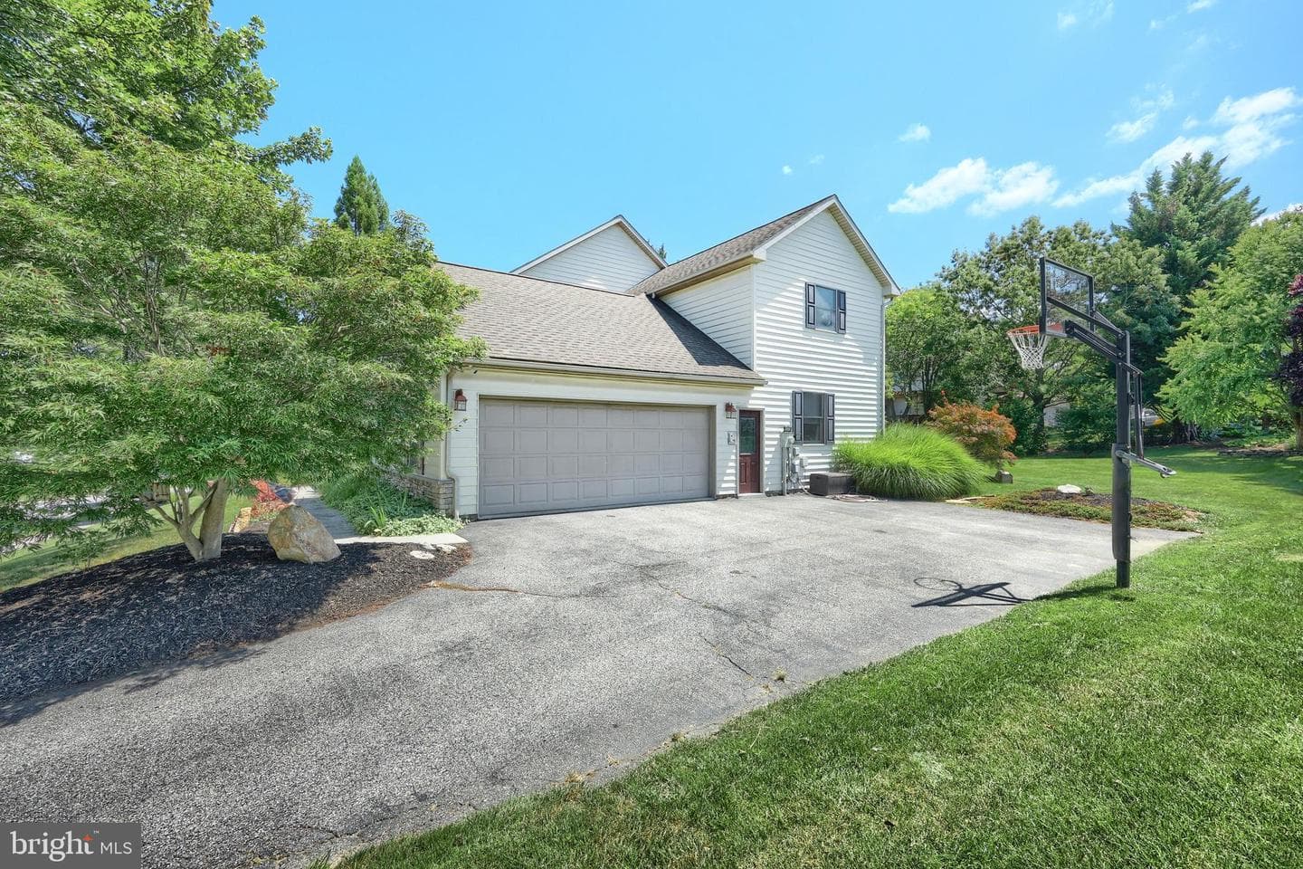 2415 Emiray Court photo 40