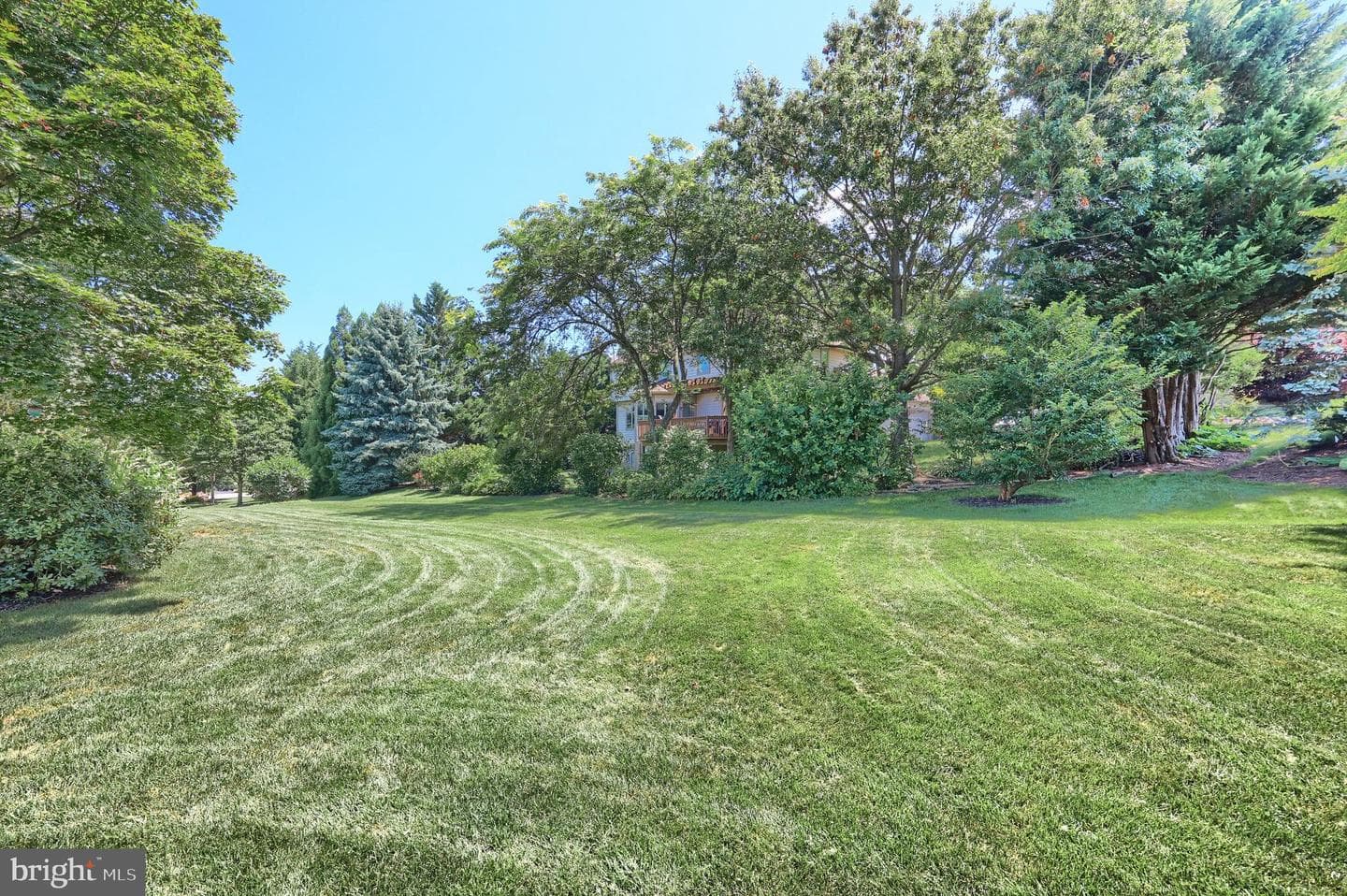 2415 Emiray Court photo 41