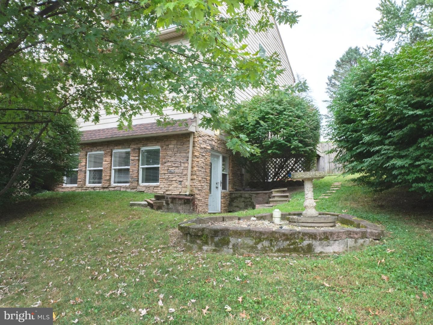 160 Church Street photo 45