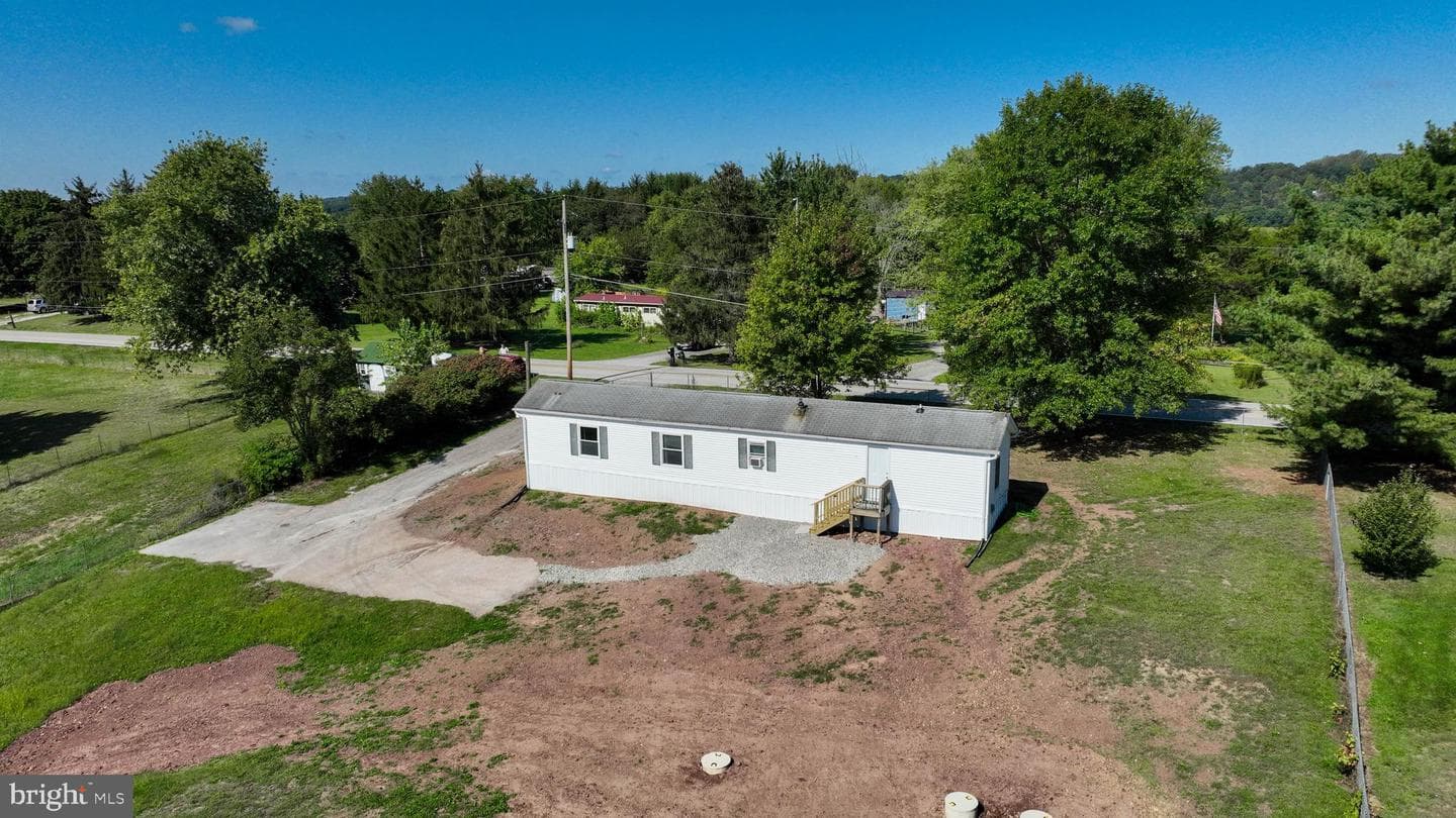 4391 Schoolhouse Road photo 51
