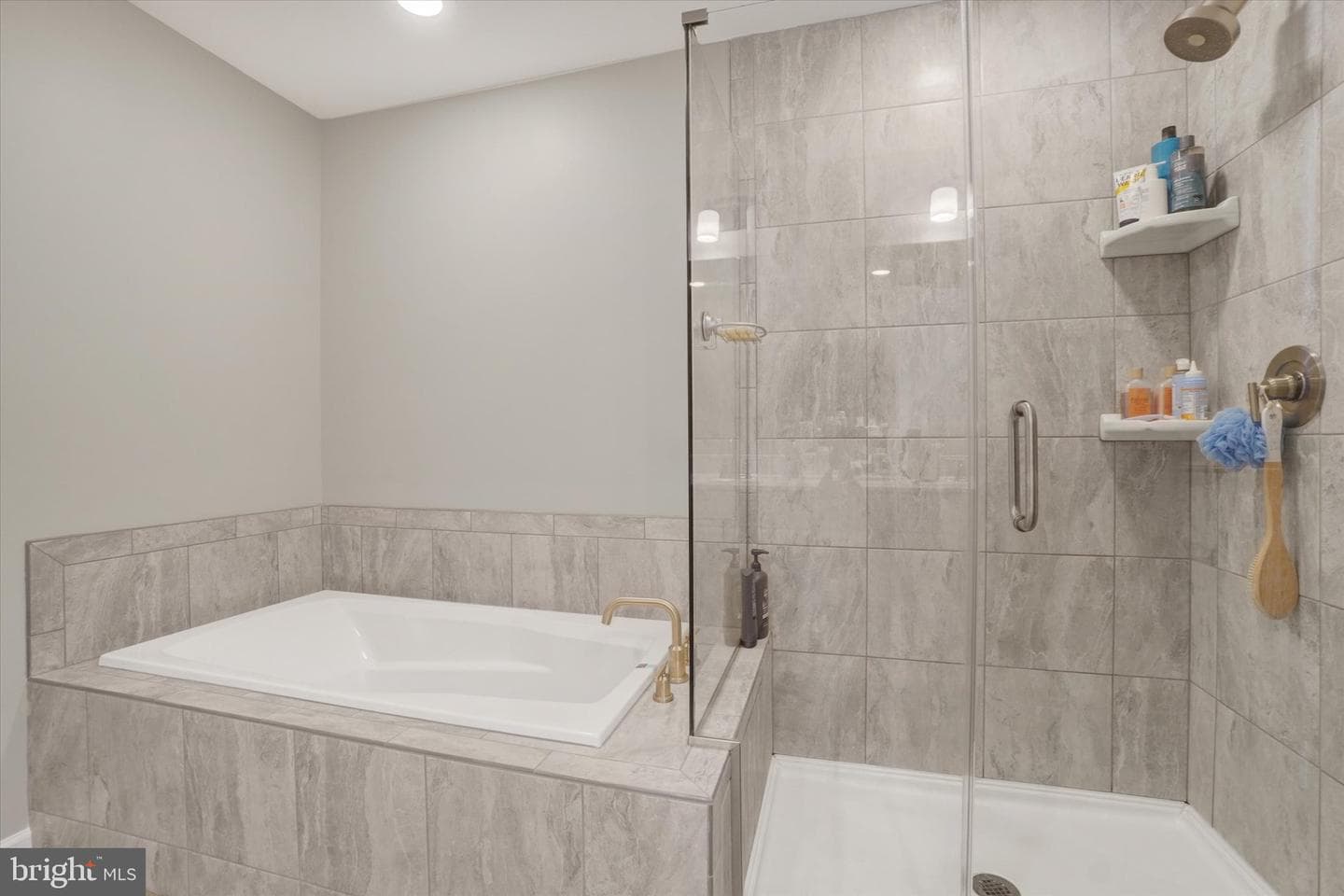 705 Seaton Drive photo 25