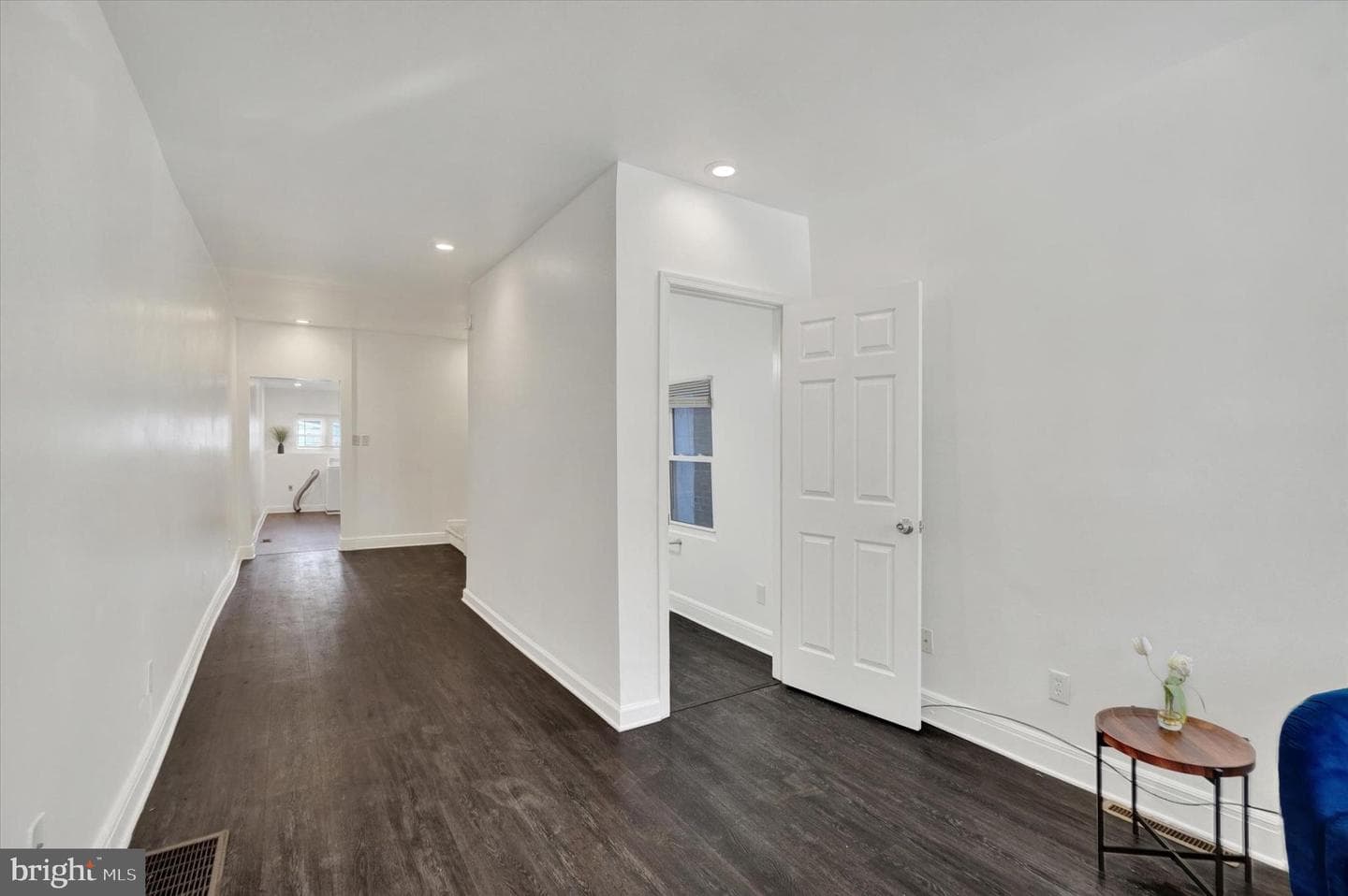 41 N West Street photo 3