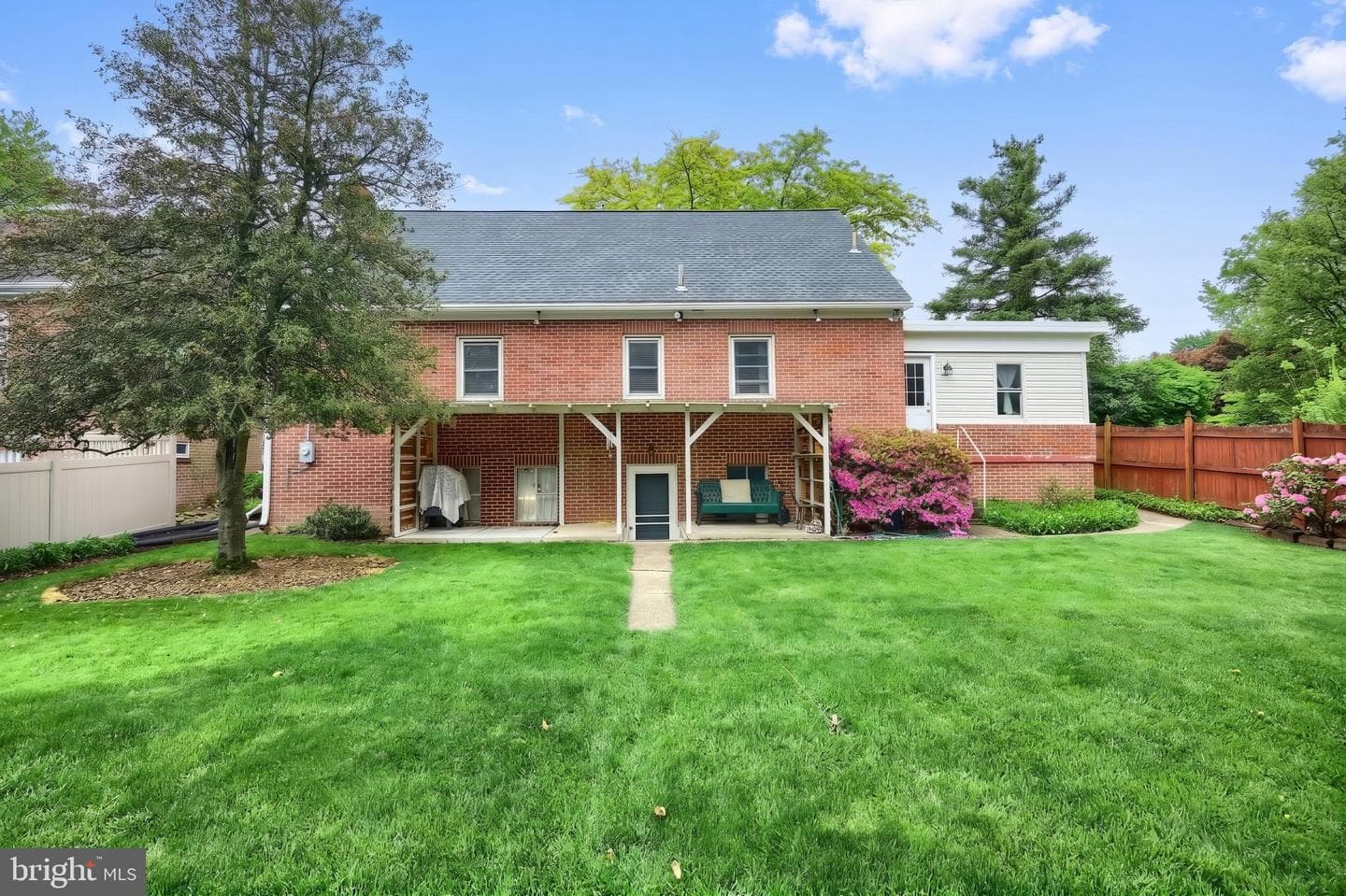 430 Baer Avenue photo 8