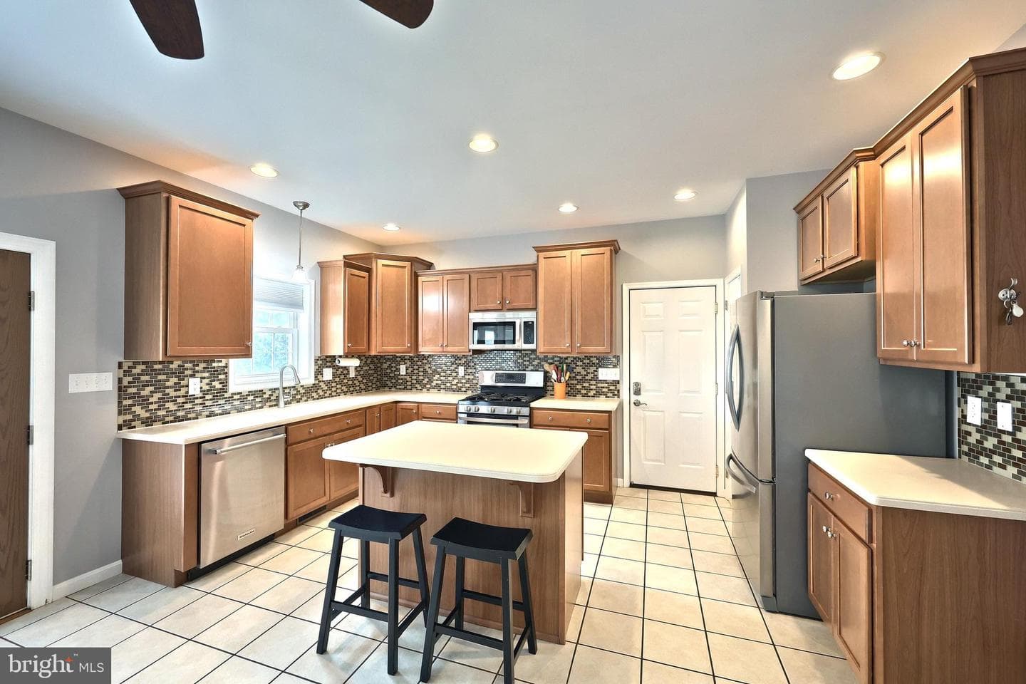 2140 Thoroughbred Court photo 21