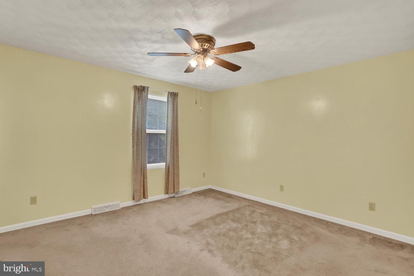 94 Piston Court photo 11