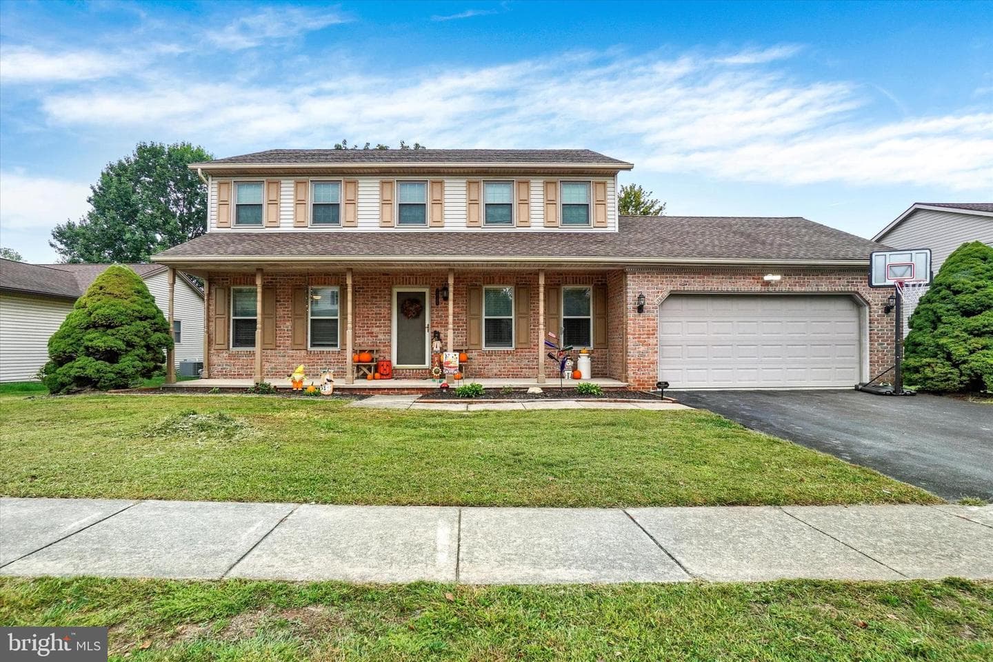 2825 Sparrow Drive photo 2