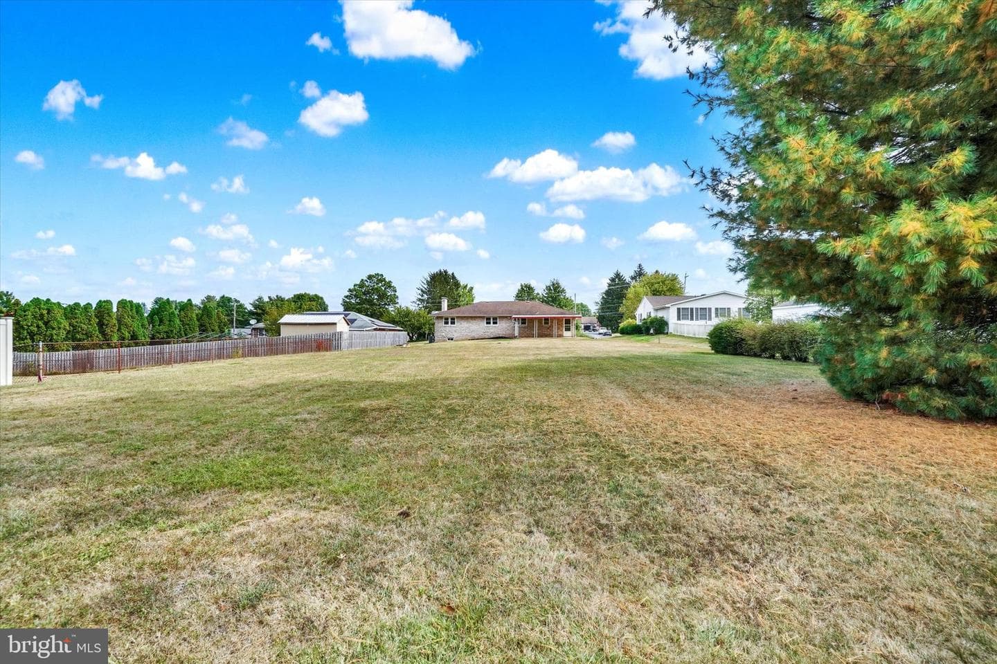 2154 Derry Road photo 26
