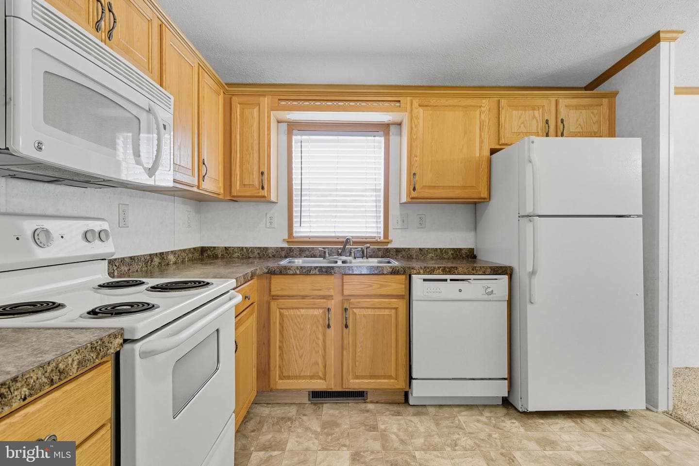 800 York Road #290 photo 9